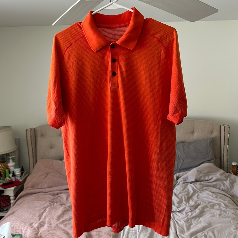 LuLulemon metal vent polo